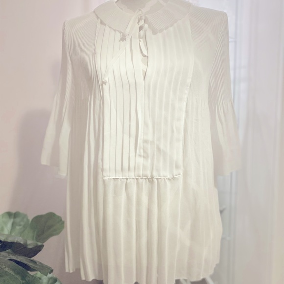 Aritzia Wilfred White Blouse - Picture 4 of 8